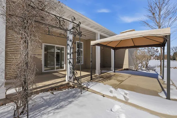 $425,000 | 1547 Foxfire Court, Waupaca, WI 54981