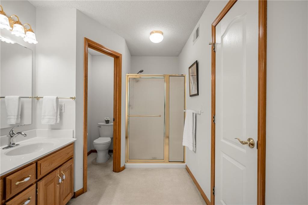 5109 Rosehill Road Shawnee, KS 66216 - Photo 24 of 55 Gallery Image 24