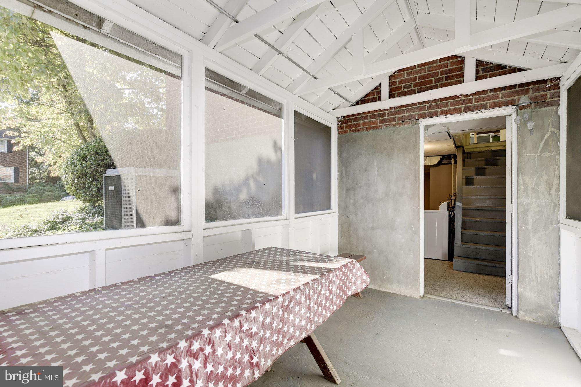 3101 Kingtree Street Silver Spring, MD 20902 - Photo 27 of 30 Walkway