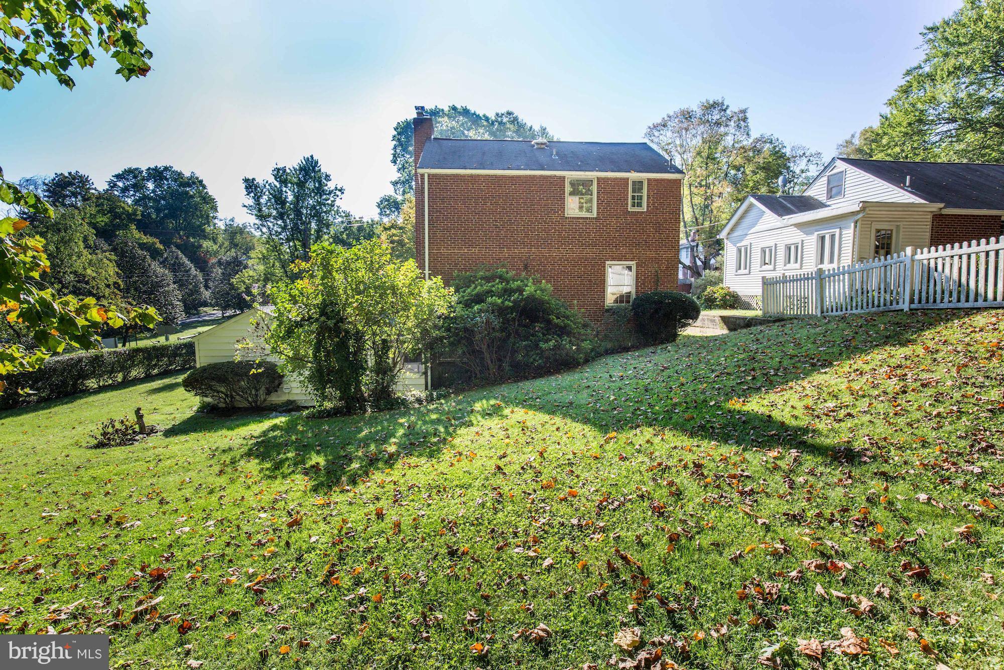 3101 Kingtree Street Silver Spring, MD 20902 - Photo 4 of 30 Backyard