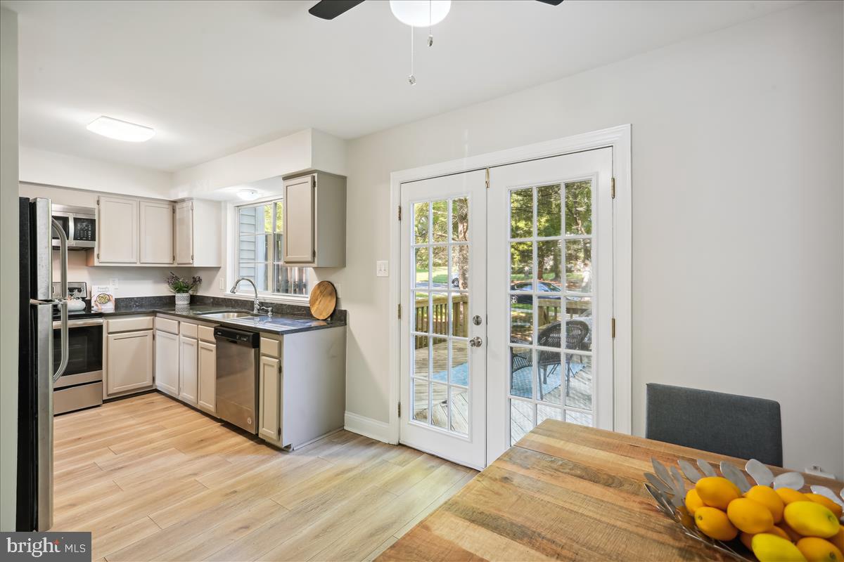 5 London Bridge Court Silver Spring, MD 20906 - Photo 17 of 65 French Doors off Kitchen