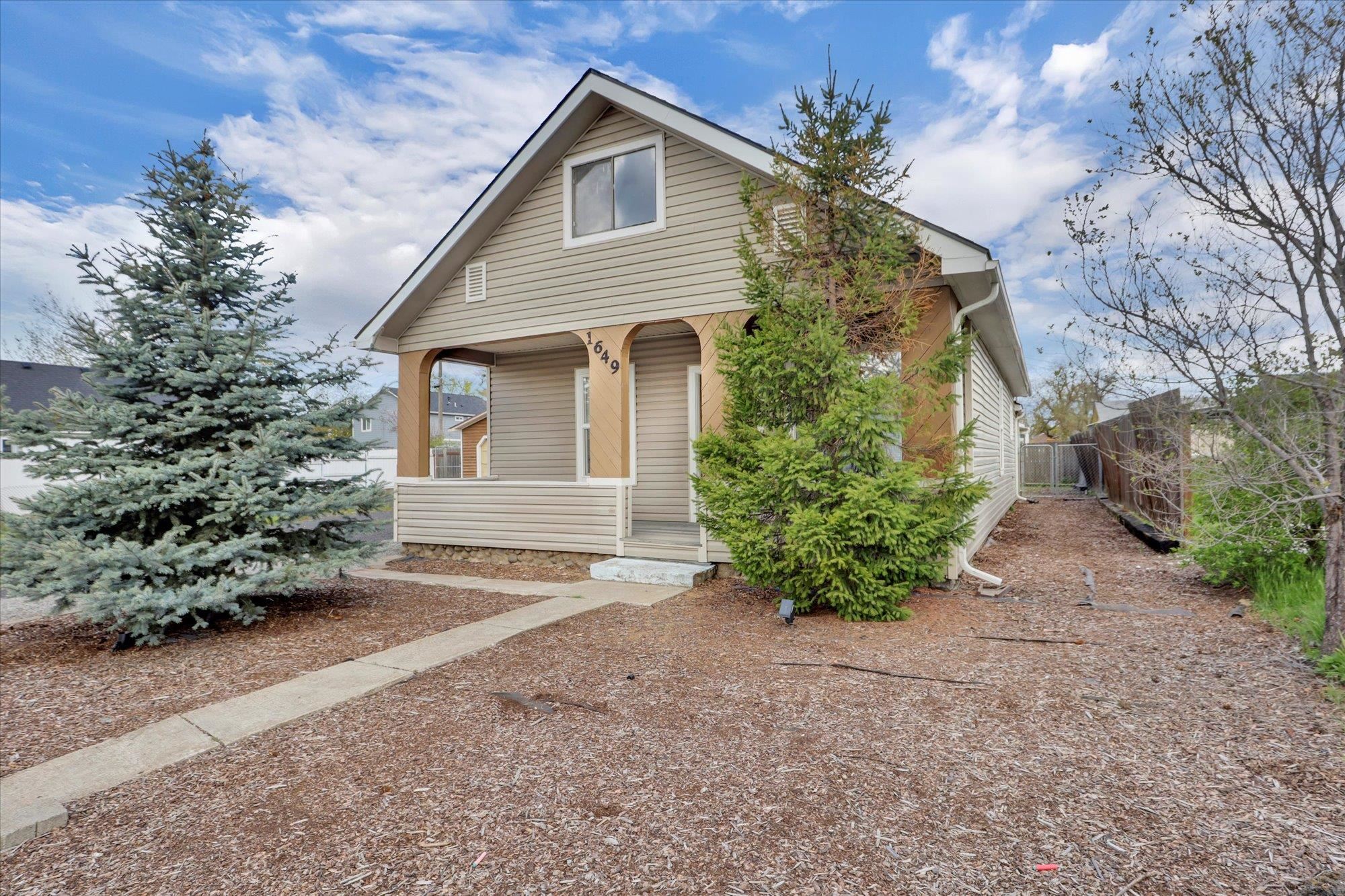 Undisclosed Address Spokane, WA 99207 - Photo 2 of 35