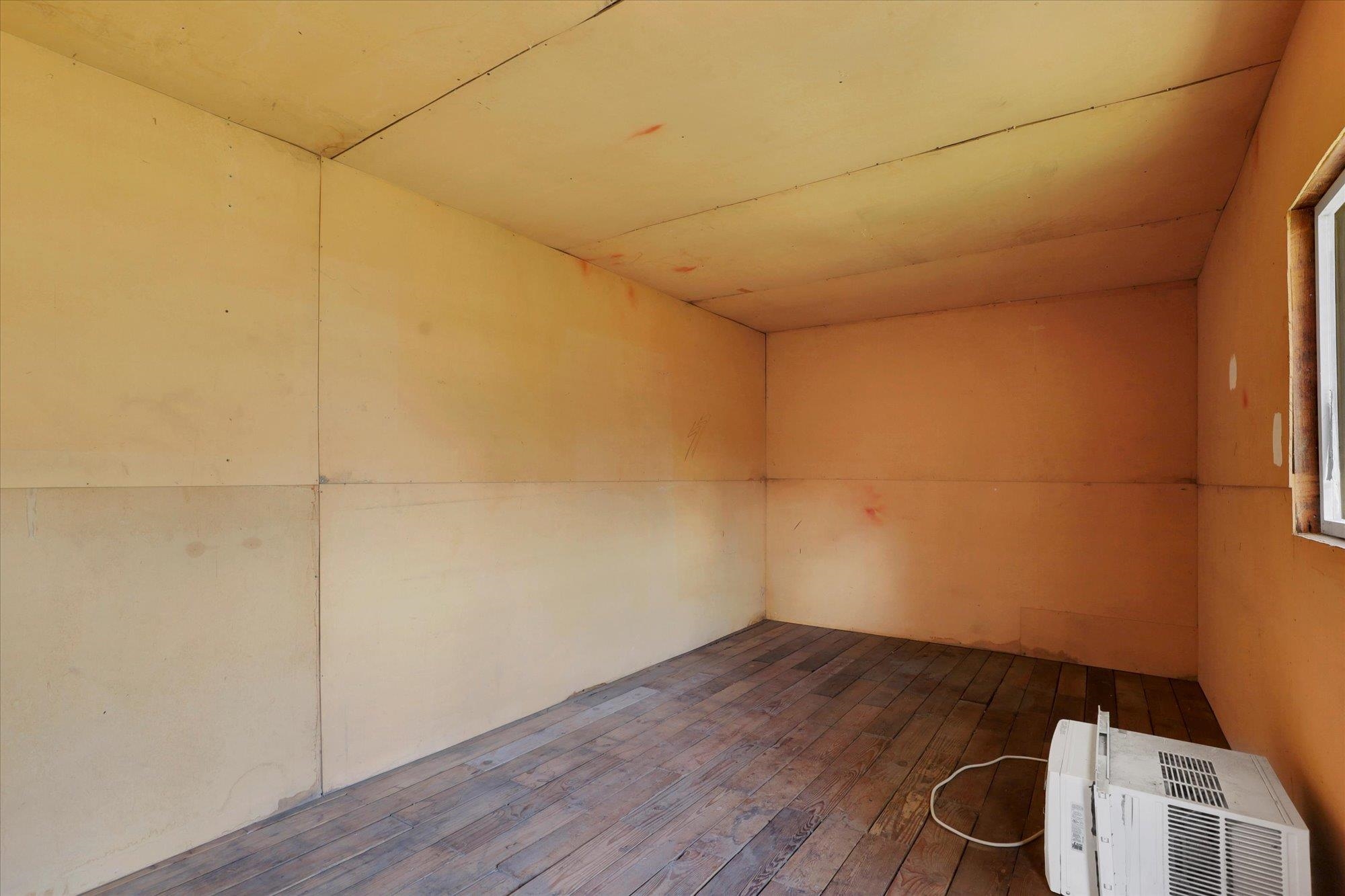 Undisclosed Address Spokane, WA 99207 - Photo 30 of 35