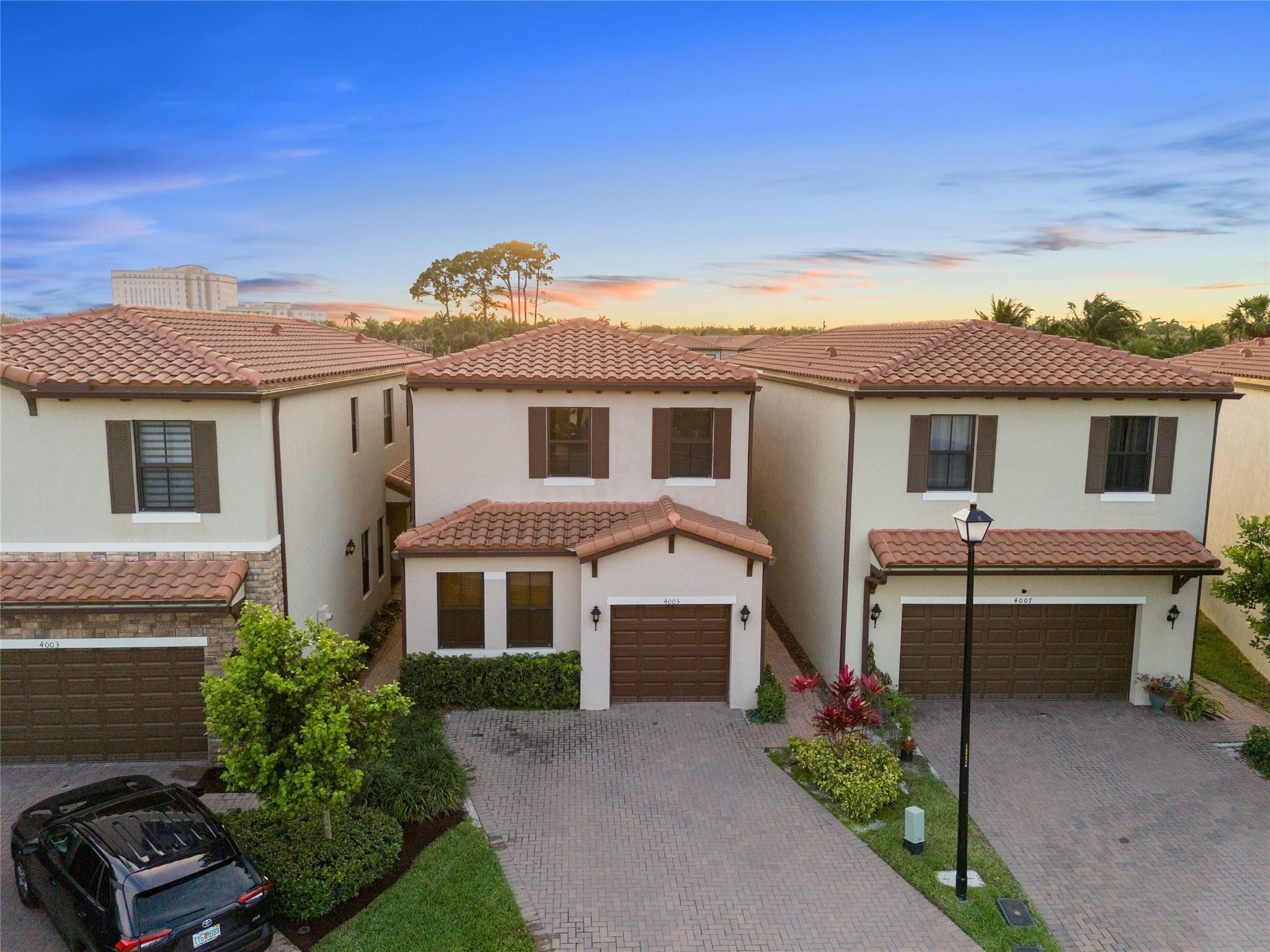 4005 Screw Pne Cove Riviera Beach, FL 33410 - Photo 1 of 35 Photo 1