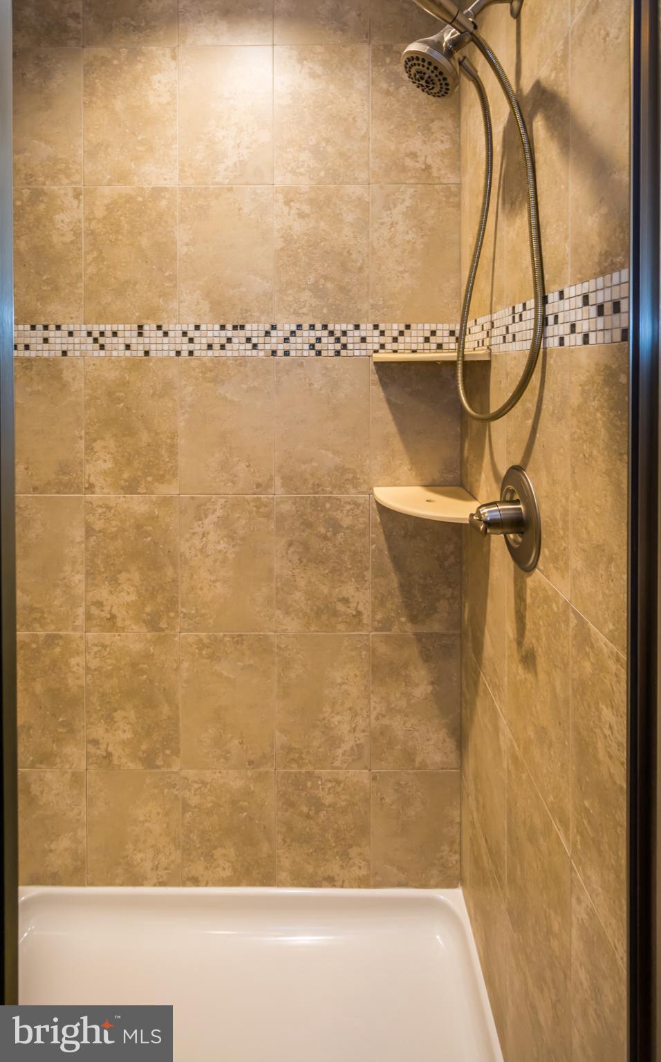 9752 Powder Hall Road Perry Hall, MD 21128 - Photo 66 of 129 JACK & JILL BATH
