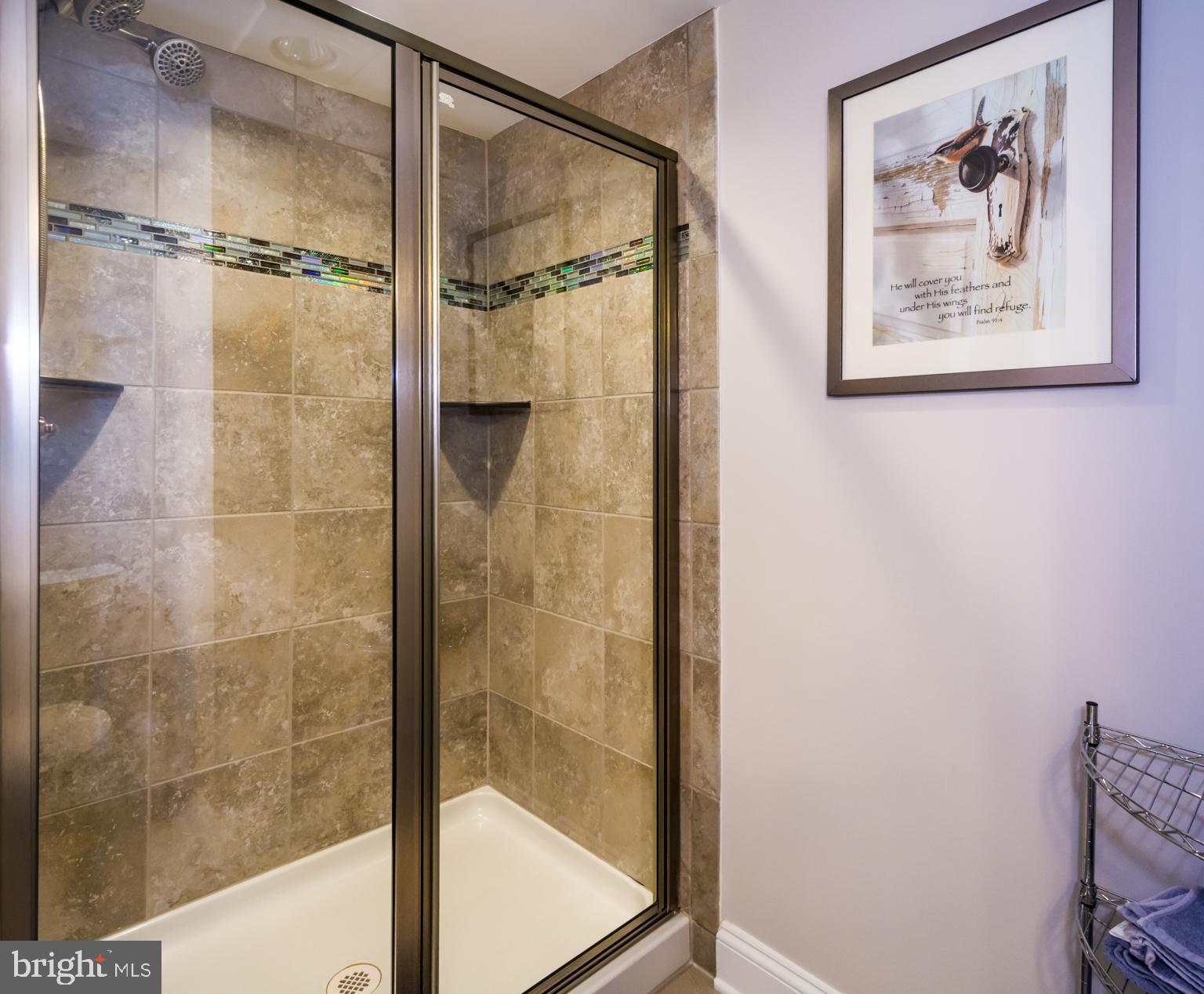 9752 Powder Hall Road Perry Hall, MD 21128 - Photo 67 of 129 JACK & JILL BATH