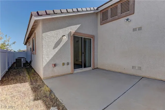$1,599 | 10403 Madagascar Palm Street, Las Vegas, NV 89141
