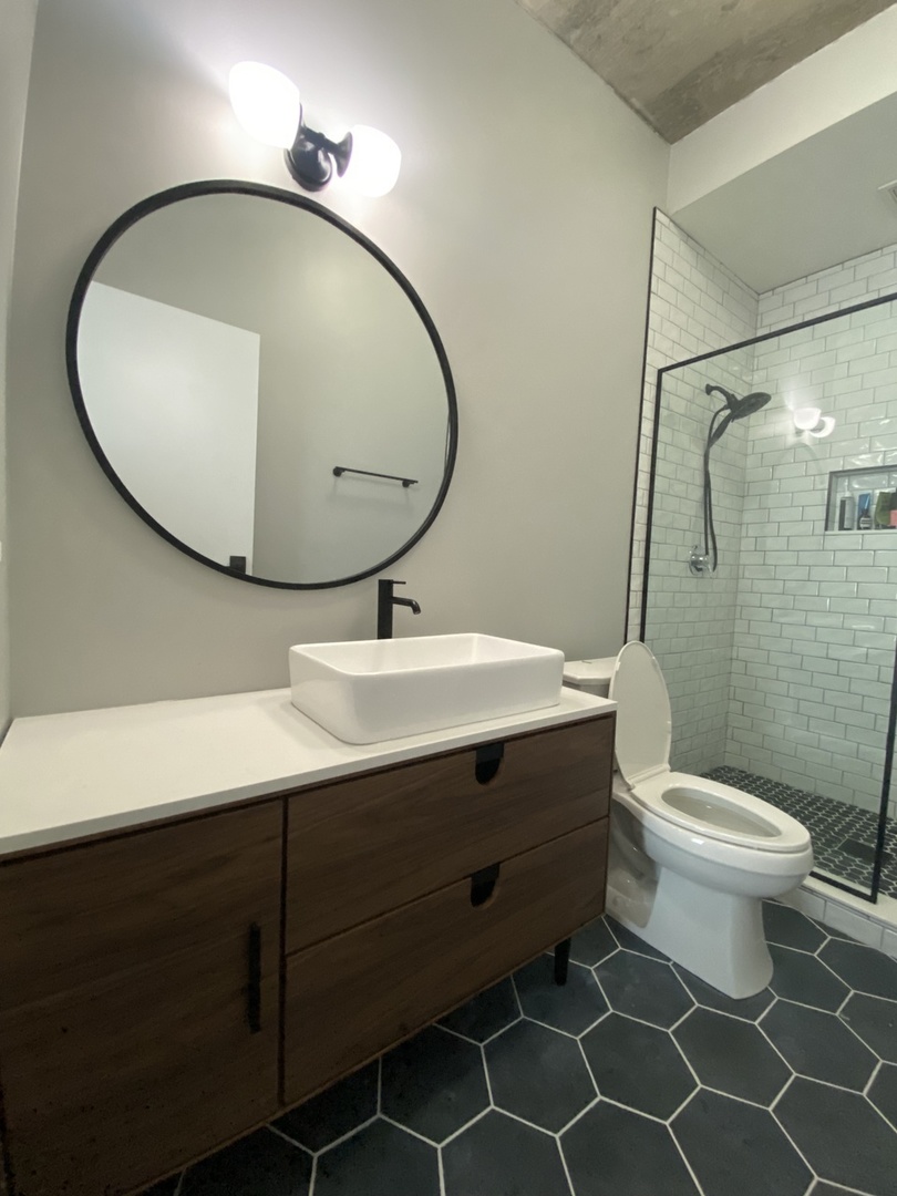 321 South Sangamon Street, Unit 810 Chicago, IL 60607 - Photo 11 of 14