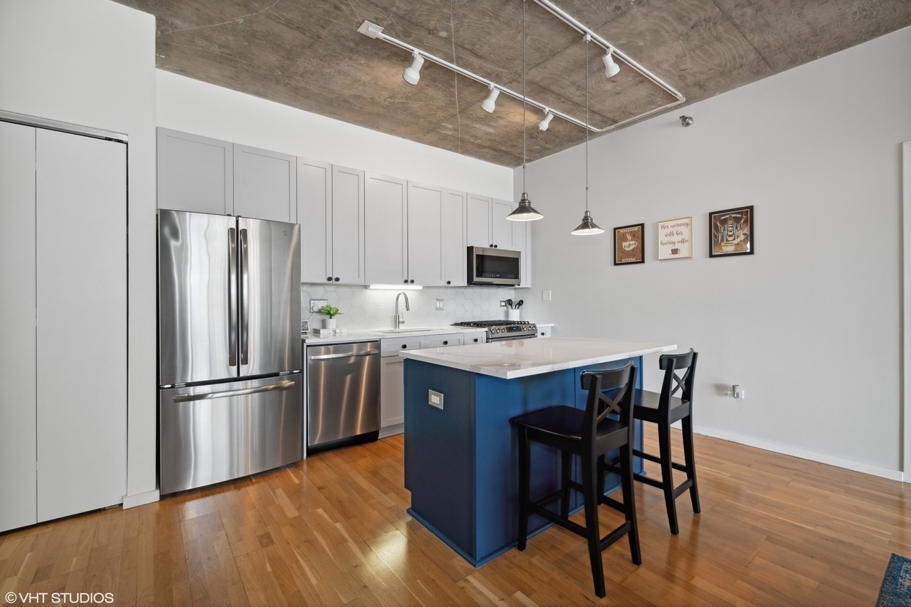 321 South Sangamon Street, Unit 810 Chicago, IL 60607 - Photo 6 of 14