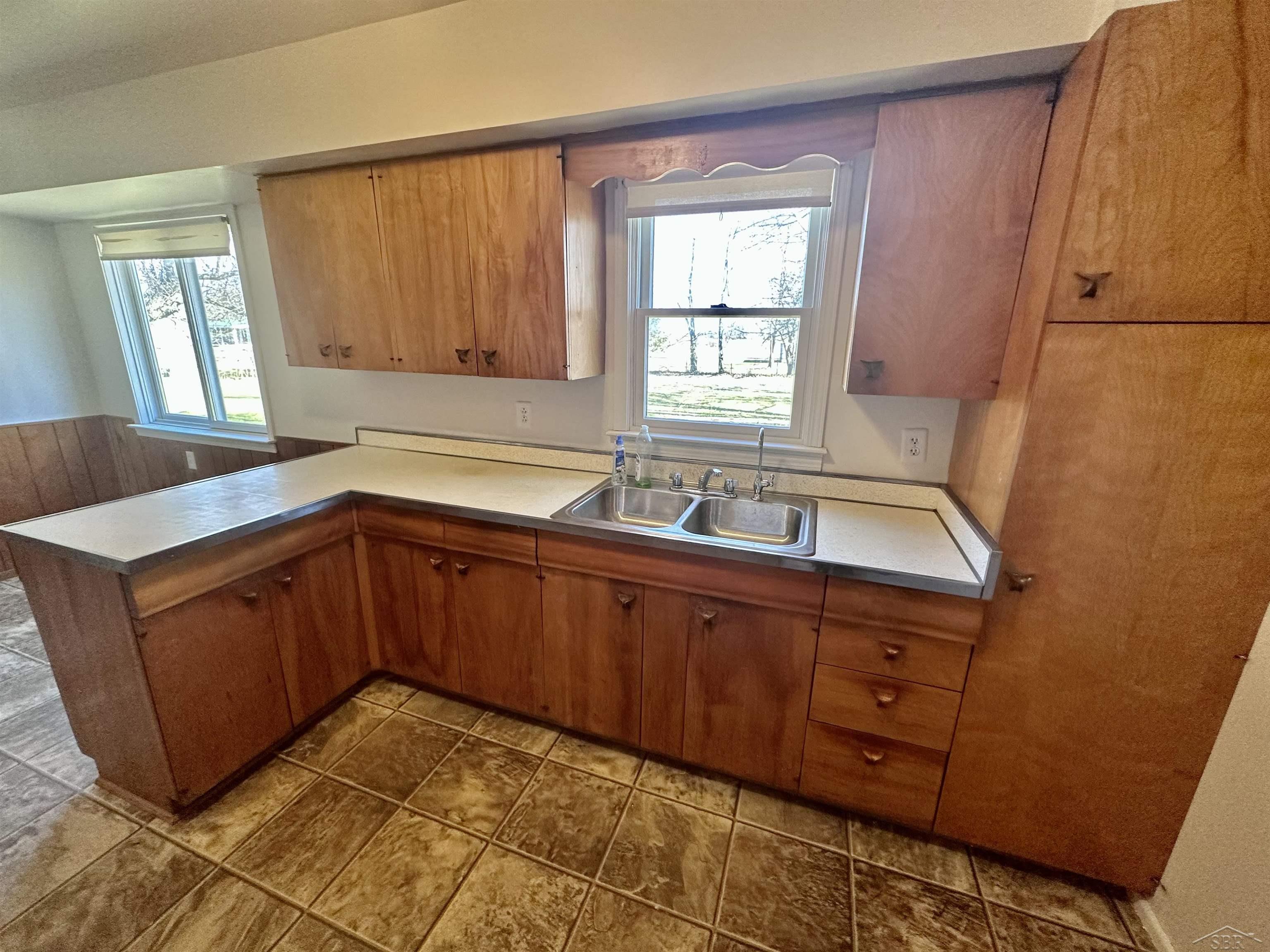 5158 North State Road Davison, MI 48423 - Photo 8 of 43