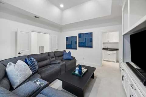 $1,999,990 | 4504 Holly Street, Bellaire, TX 77401