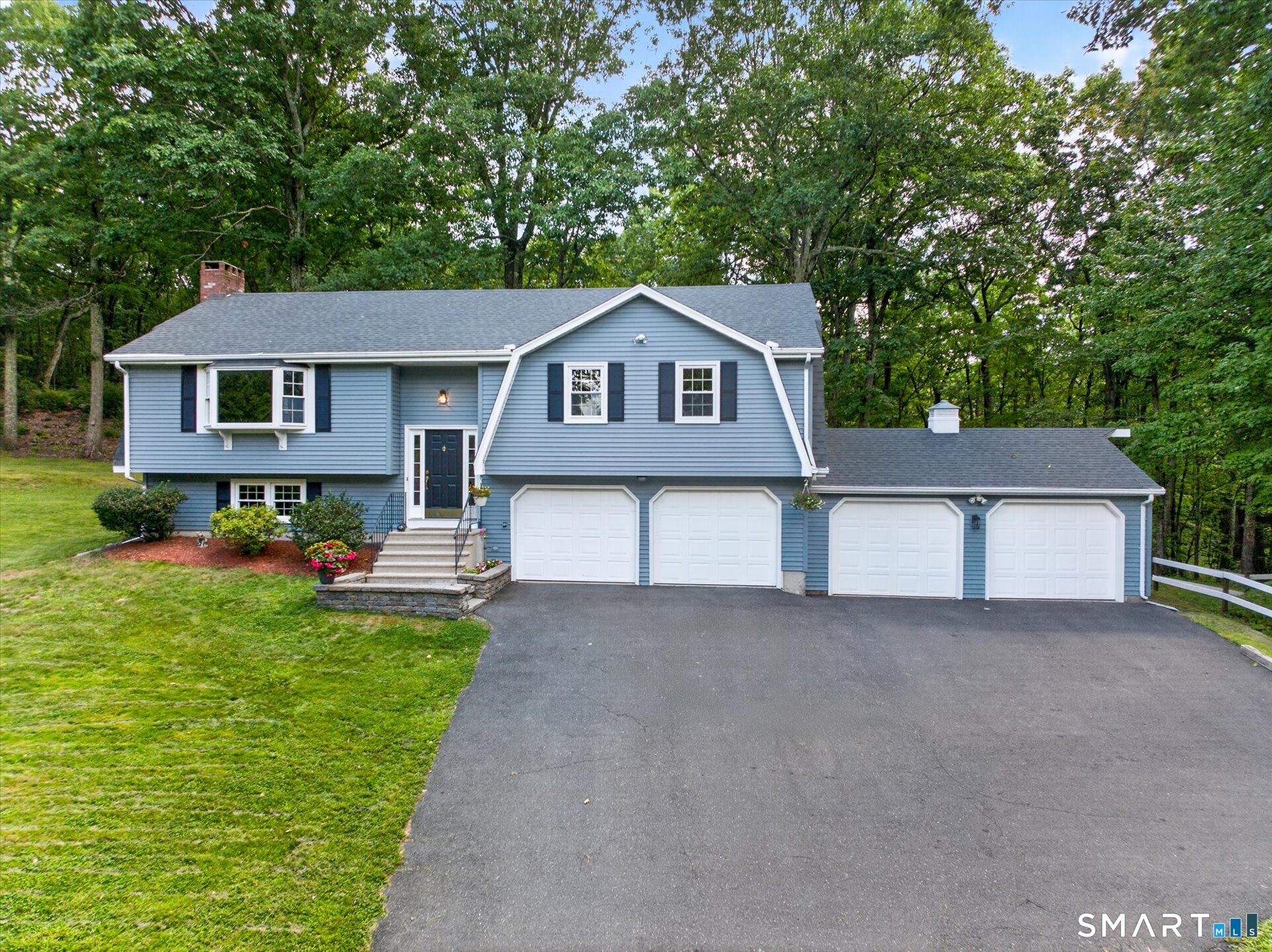 211 Mountain Road Granby, CT 06060 - Photo 1 of 38 Gallery Image 1
