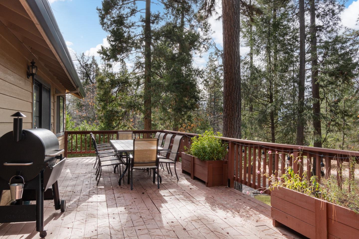 5729 Juarez Road Pollock Pines, CA 95726 - Photo 23 of 27 Gallery Image 23