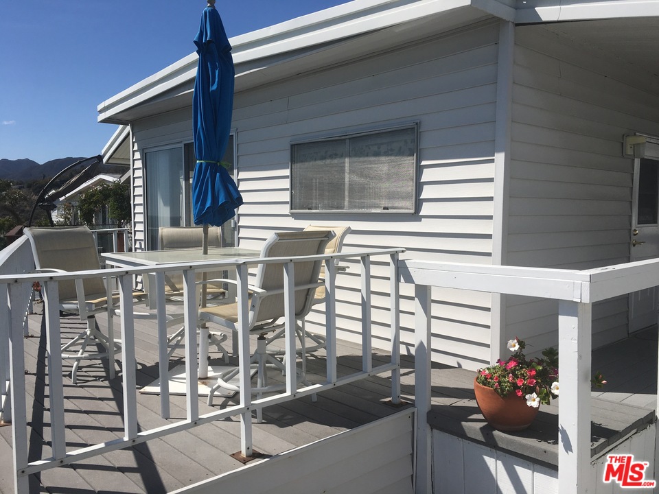 16 Samoa Way Pacific Palisades, CA 90272 - Photo 6 of 16