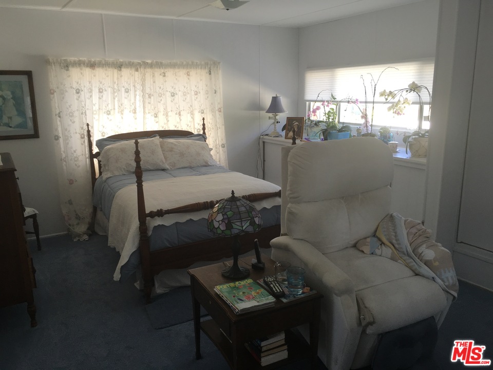 16 Samoa Way Pacific Palisades, CA 90272 - Photo 9 of 16