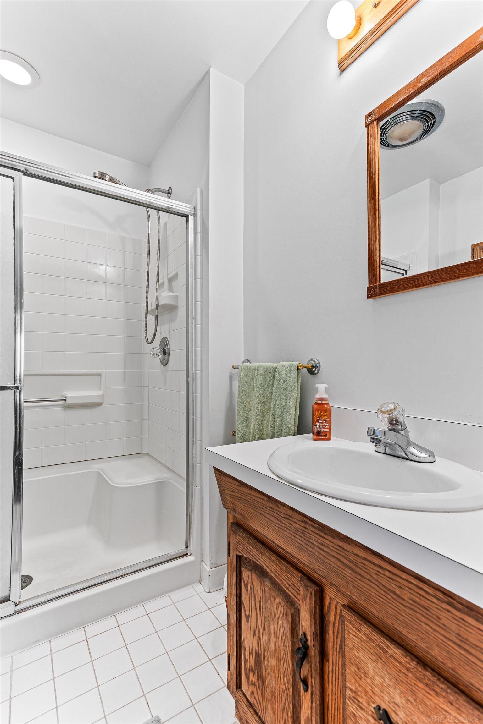21867 Sunflower Road Novi, MI 48375 - Photo 38 of 44