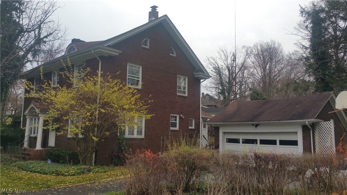 2301 Volney Road Youngstown, OH 44511 - Photo 2 of 11 Gallery Image 2