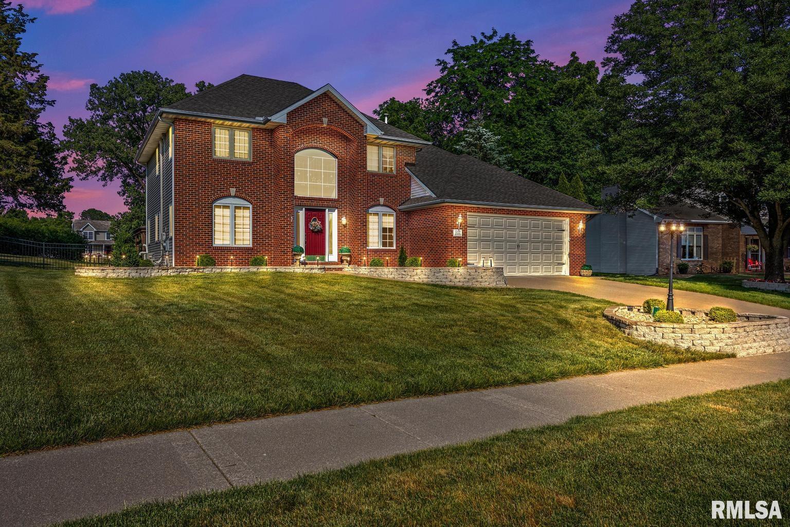 5122 North Rothmere Drive Peoria, IL 61615 - Photo 1 of 58 Gallery Image 1