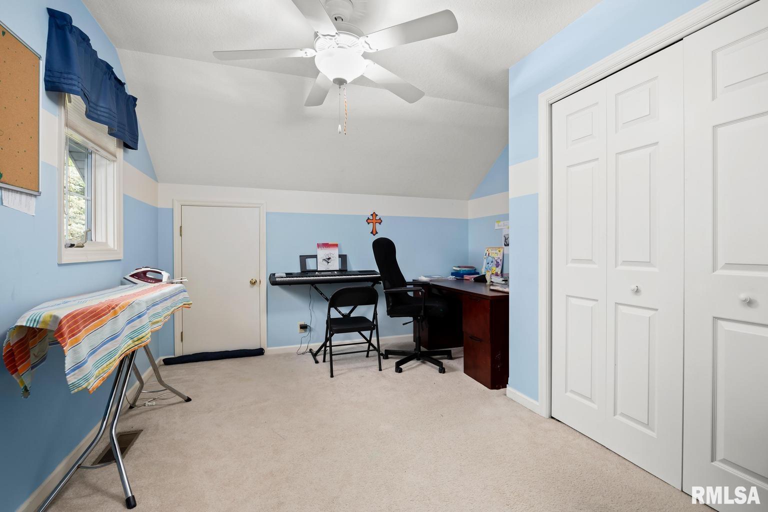 5122 North Rothmere Drive Peoria, IL 61615 - Photo 34 of 58 Gallery Image 34