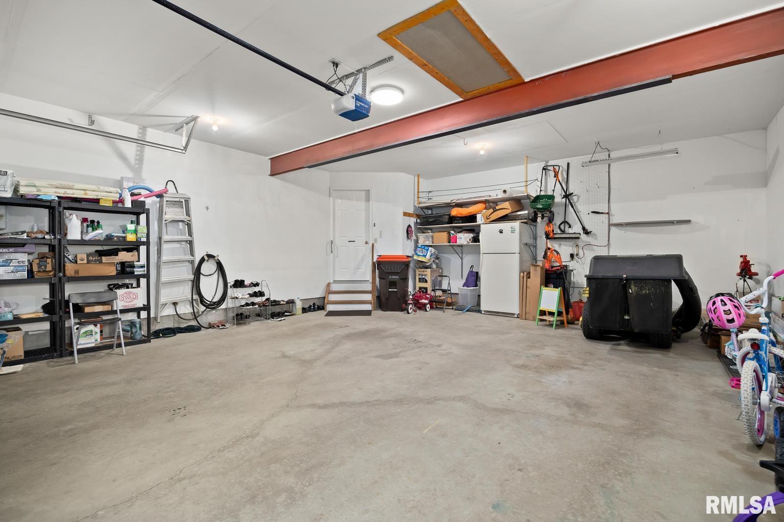5122 North Rothmere Drive Peoria, IL 61615 - Photo 46 of 58 Gallery Image 46