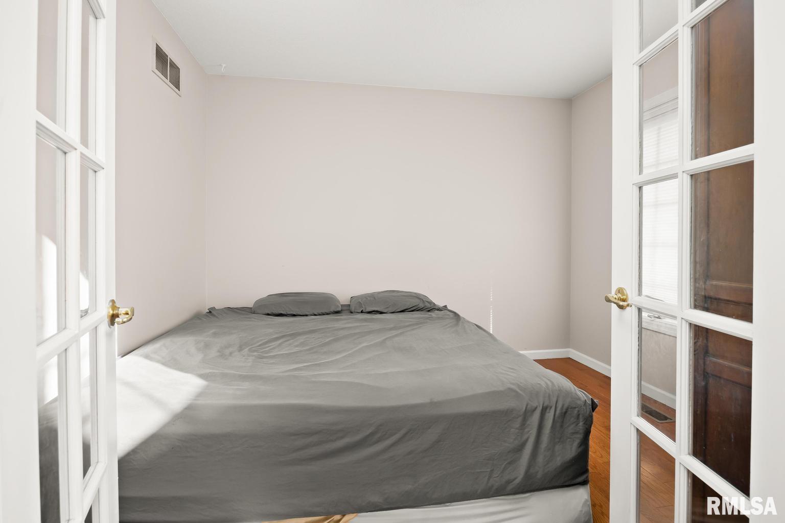 5122 North Rothmere Drive Peoria, IL 61615 - Photo 9 of 58 Gallery Image 9