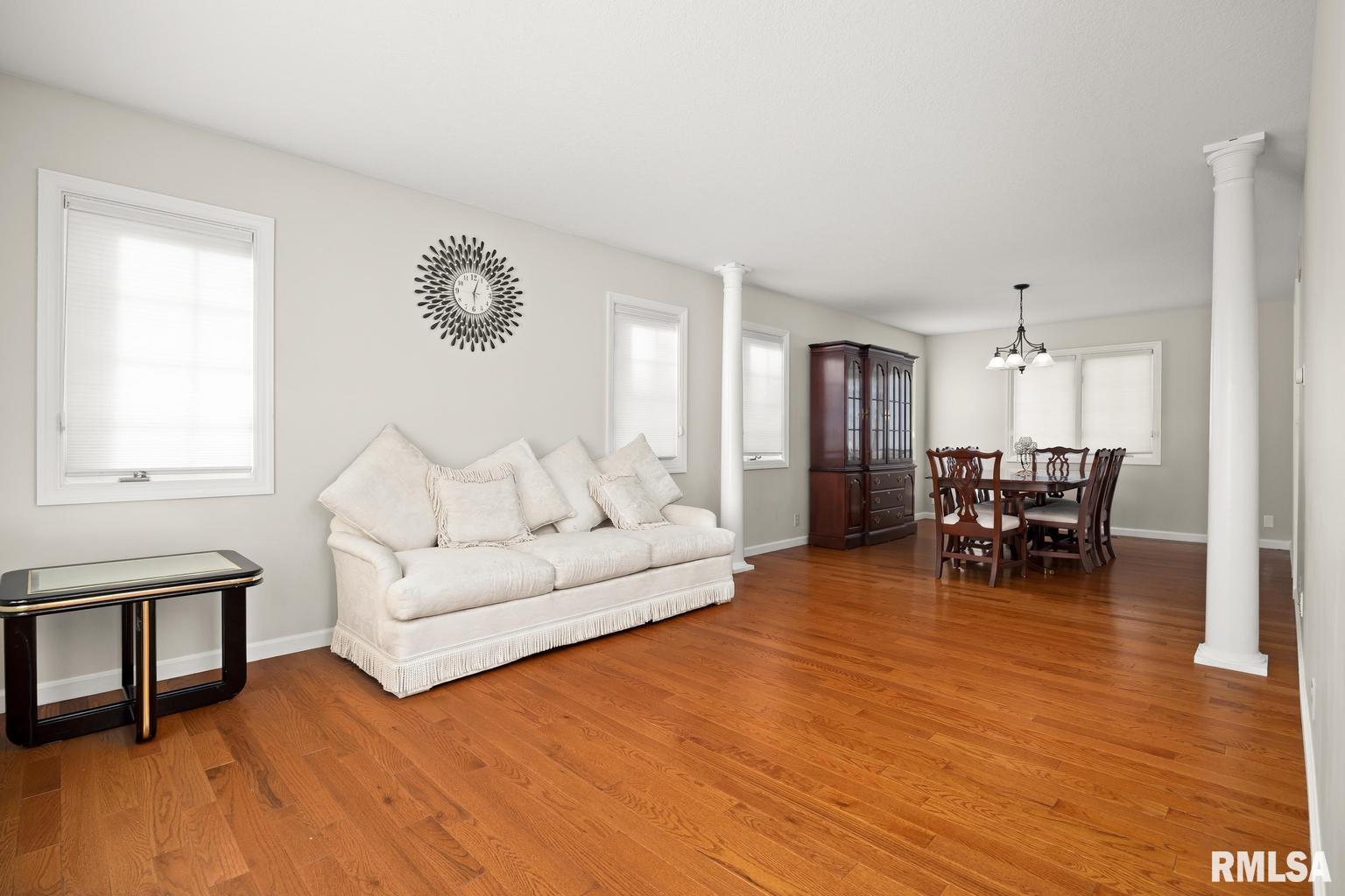 5122 North Rothmere Drive Peoria, IL 61615 - Photo 10 of 58 Gallery Image 10