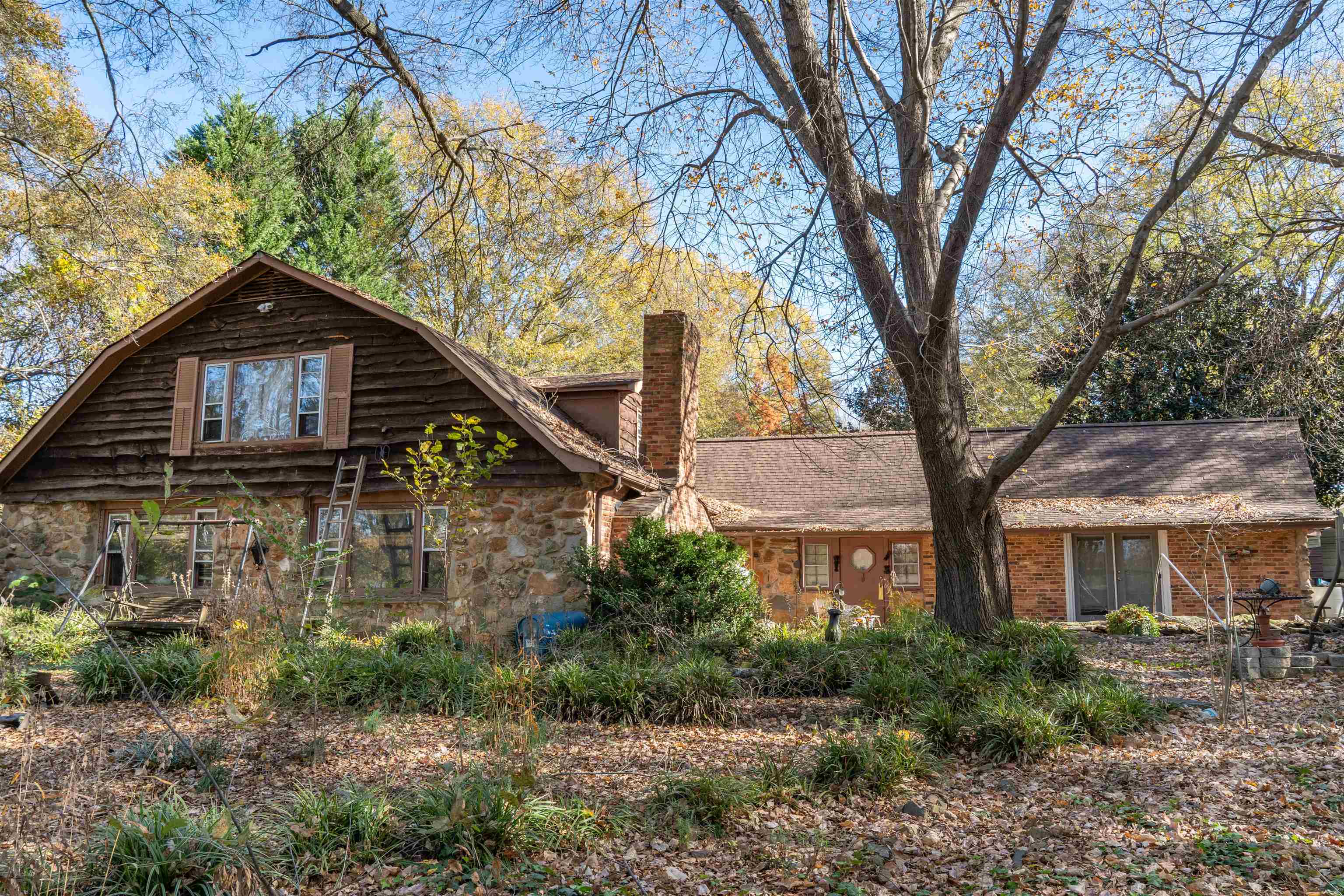 130 State Rd S-42-9735 Chesnee, SC 29323 - Photo 1 of 15