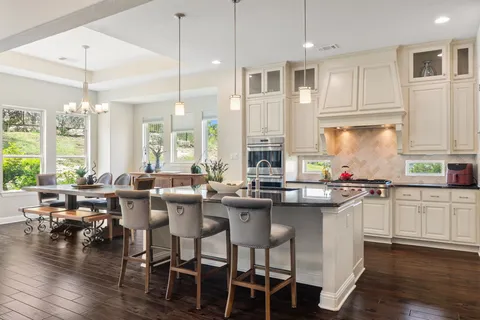 $875,000 | 308 Ansley Cove, Austin, TX 78738