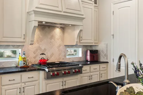 $875,000 | 308 Ansley Cove, Austin, TX 78738