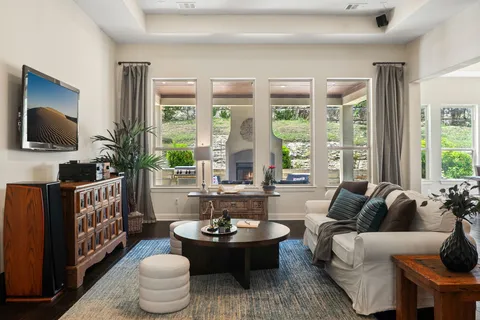 $875,000 | 308 Ansley Cove, Austin, TX 78738
