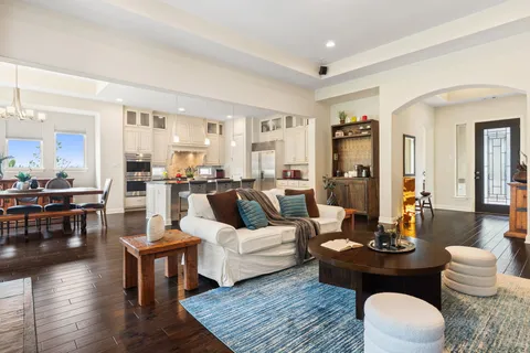 $875,000 | 308 Ansley Cove, Austin, TX 78738