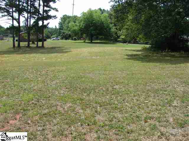 1413 P And Street North Anderson, SC 29621 - Photo 2 of 23 Gallery Image 2
