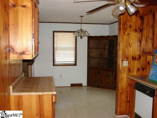 1413 P And Street North Anderson, SC 29621 - Photo 10 of 23 Gallery Image 10