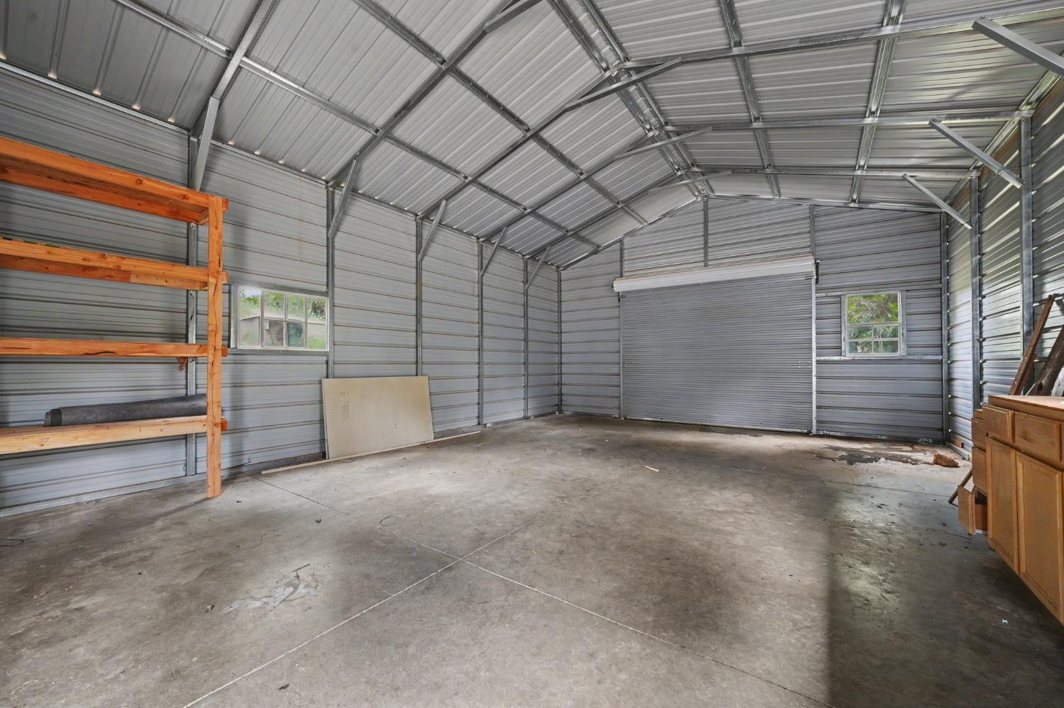 4821 Old Emigrant Trail East Mountain Ranch, CA 95246 - Photo 49 of 65 a view of an empty room with garage