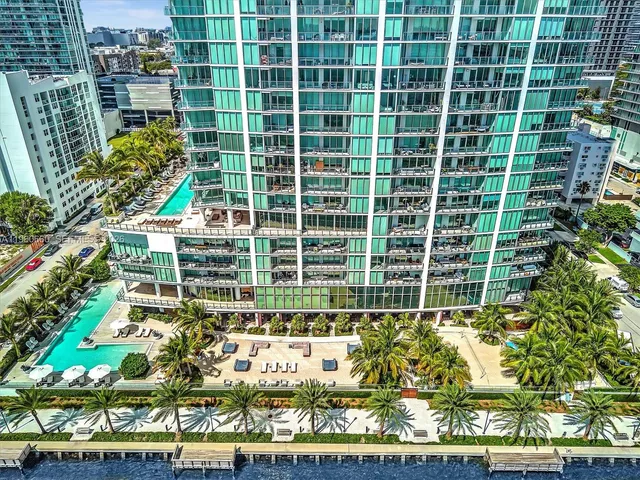 $2,250,000 | 2900 Northeast 7th Avenue, Unit 3307, Miami, FL 33137