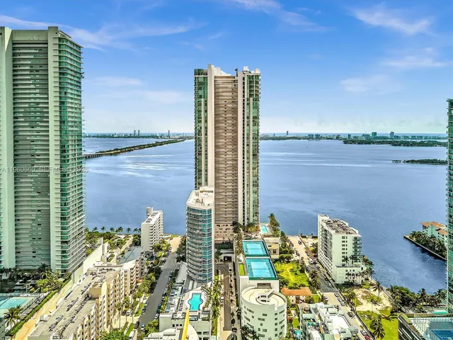 $2,250,000 | 2900 Northeast 7th Avenue, Unit 3307, Miami, FL 33137