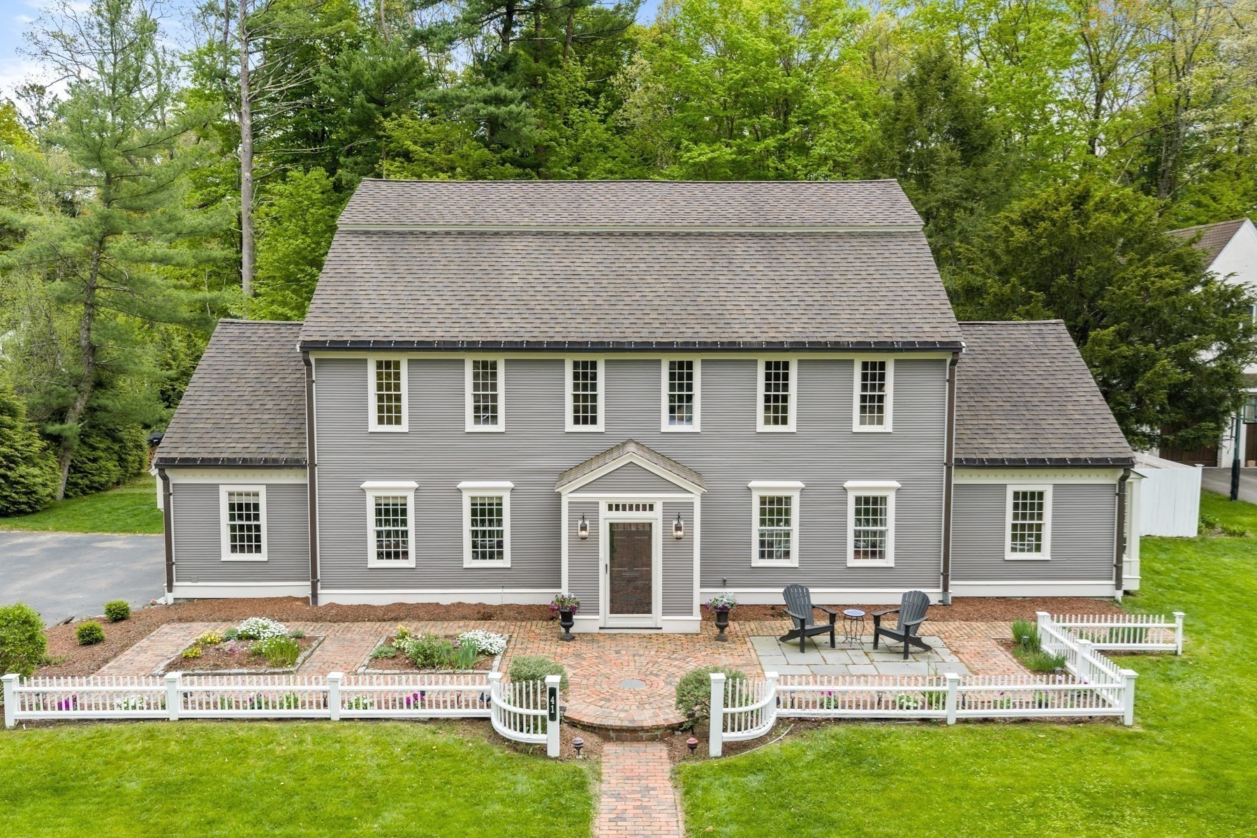 41 Longmeadow Road Wellesley, MA 02482 - Photo 2 of 41 Gallery Image 2