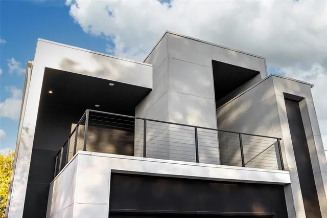 a view of an entryway