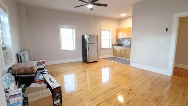 $1,550 | 7 High Street, Unit 5, Clinton, MA 01510