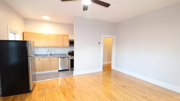 $1,550 | 7 High Street, Unit 5, Clinton, MA 01510