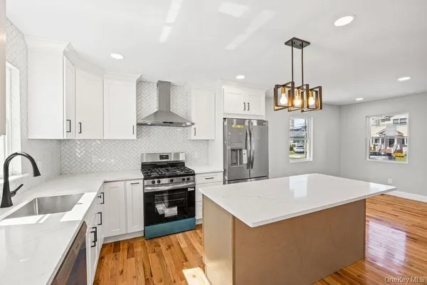 $1,049,000 | 19 Rugby Road, Merrick, NY 11566