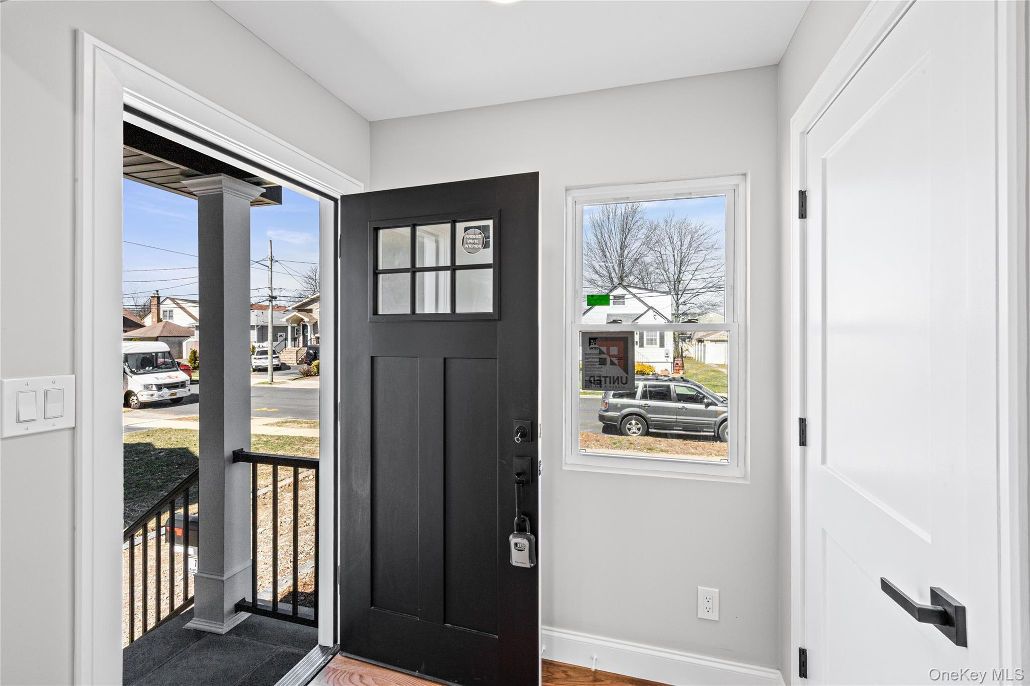 19 Rugby Road Merrick, NY 11566 - Photo 2 of 38