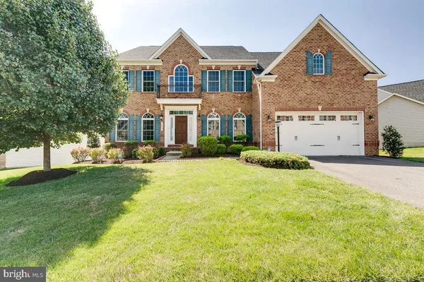$5,200 | 42463 Pine Forest Drive, Chantilly, VA 20152