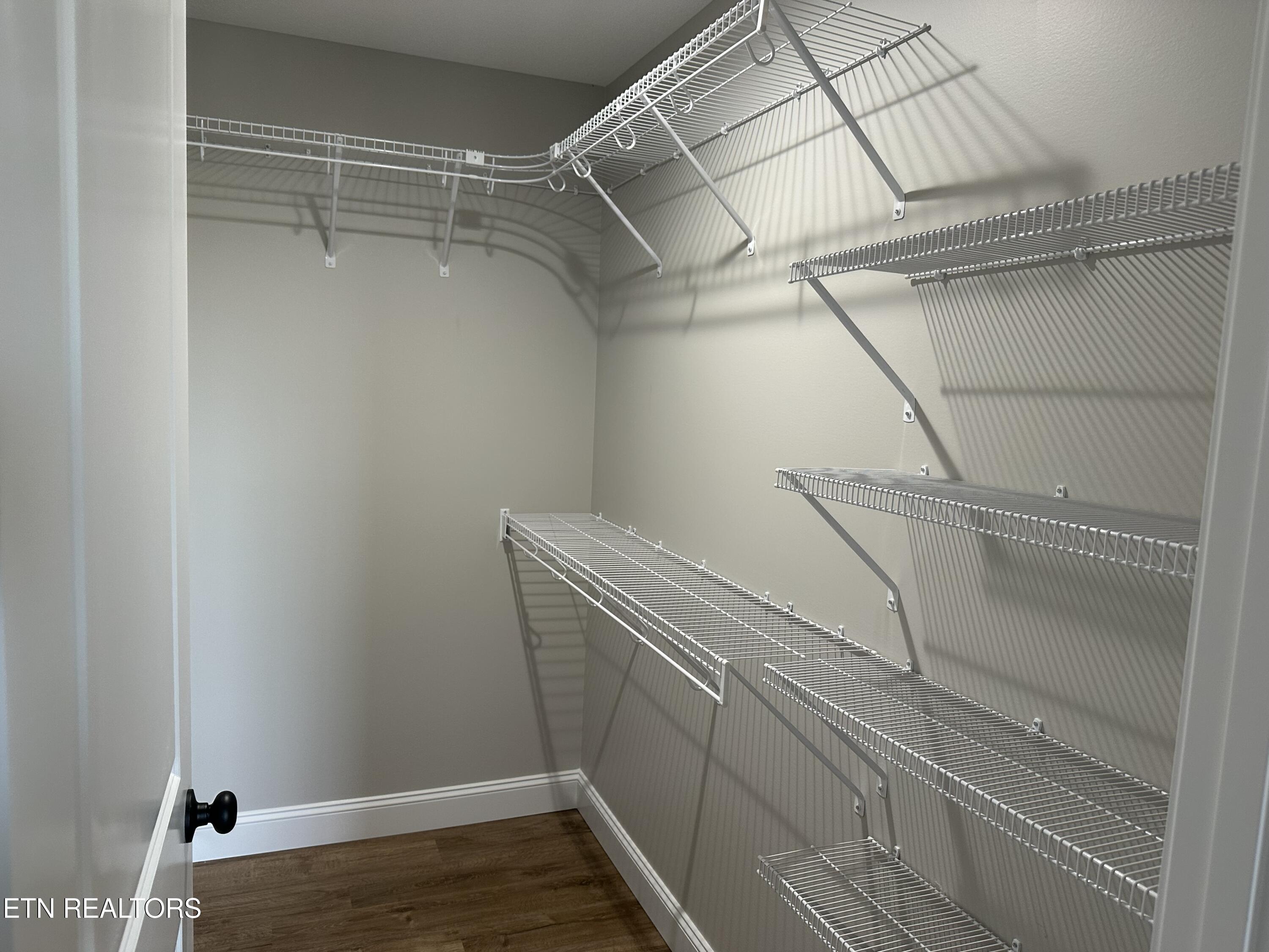 146 Middle Glen Road Maynardville, TN 37807 - Photo 13 of 22 Master Closet