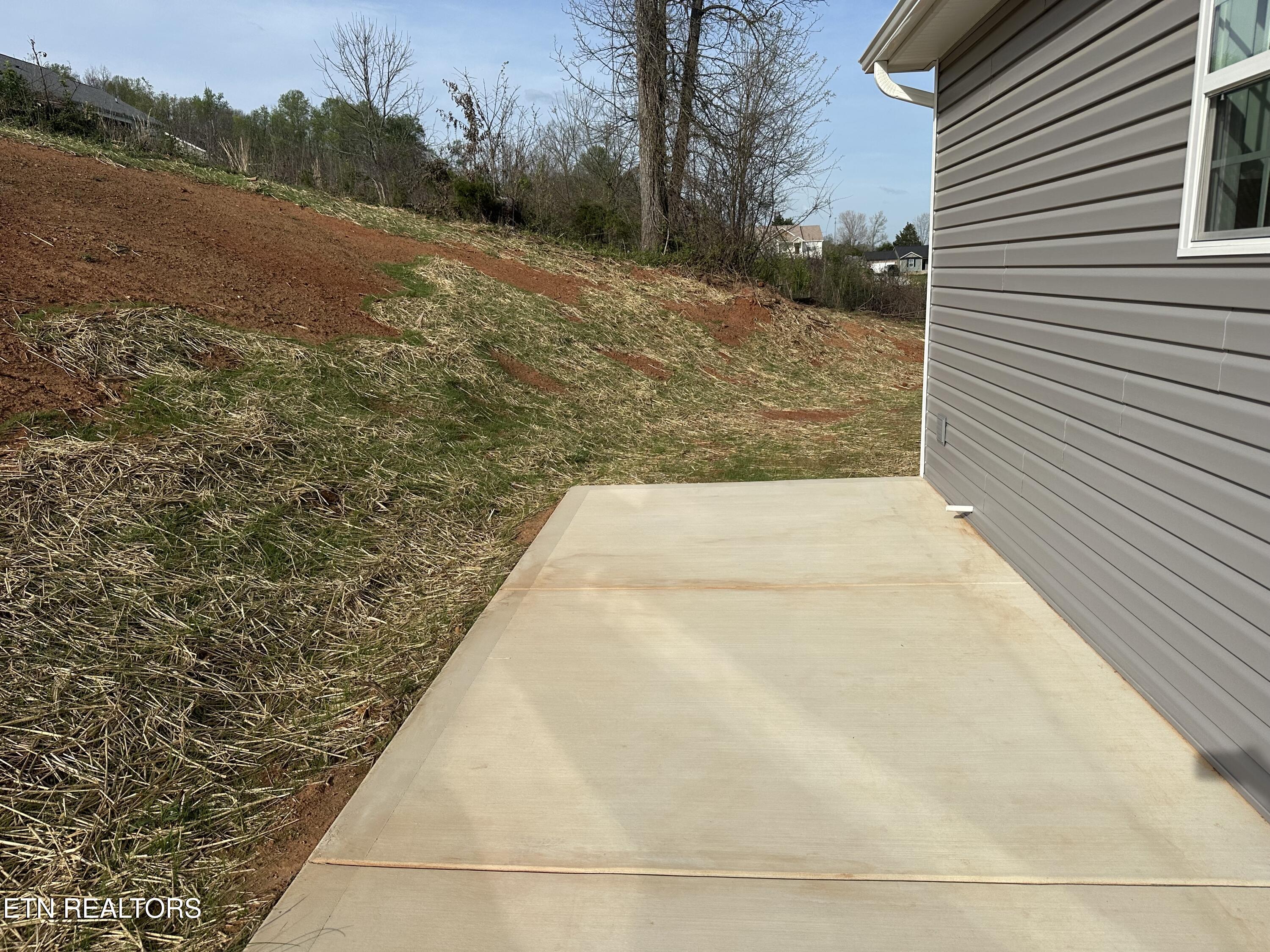 146 Middle Glen Road Maynardville, TN 37807 - Photo 21 of 22 Patio Area