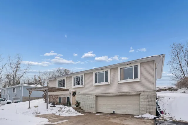 $465,000 | 5369 County Road 6 Southwest, Howard Lake, MN 55349