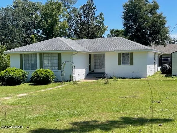 $225,000 | 2994 Madison Street, Marianna, FL 32446