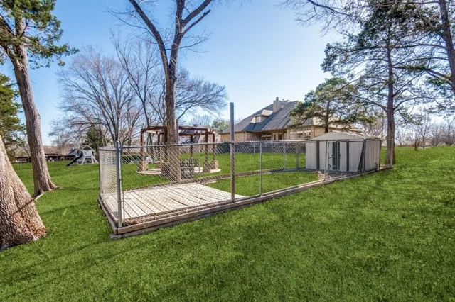 $5,500 | 529 Chippendale Drive, Heath, TX 75032