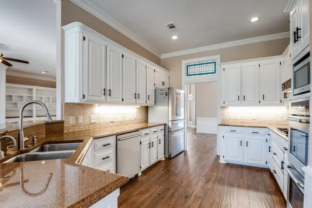 $5,500 | 529 Chippendale Drive, Heath, TX 75032