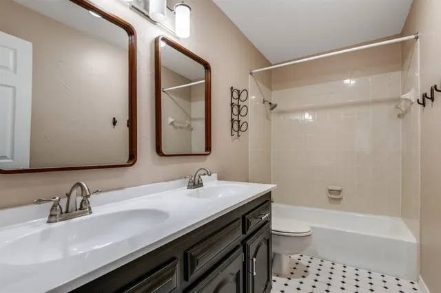 $5,500 | 529 Chippendale Drive, Heath, TX 75032